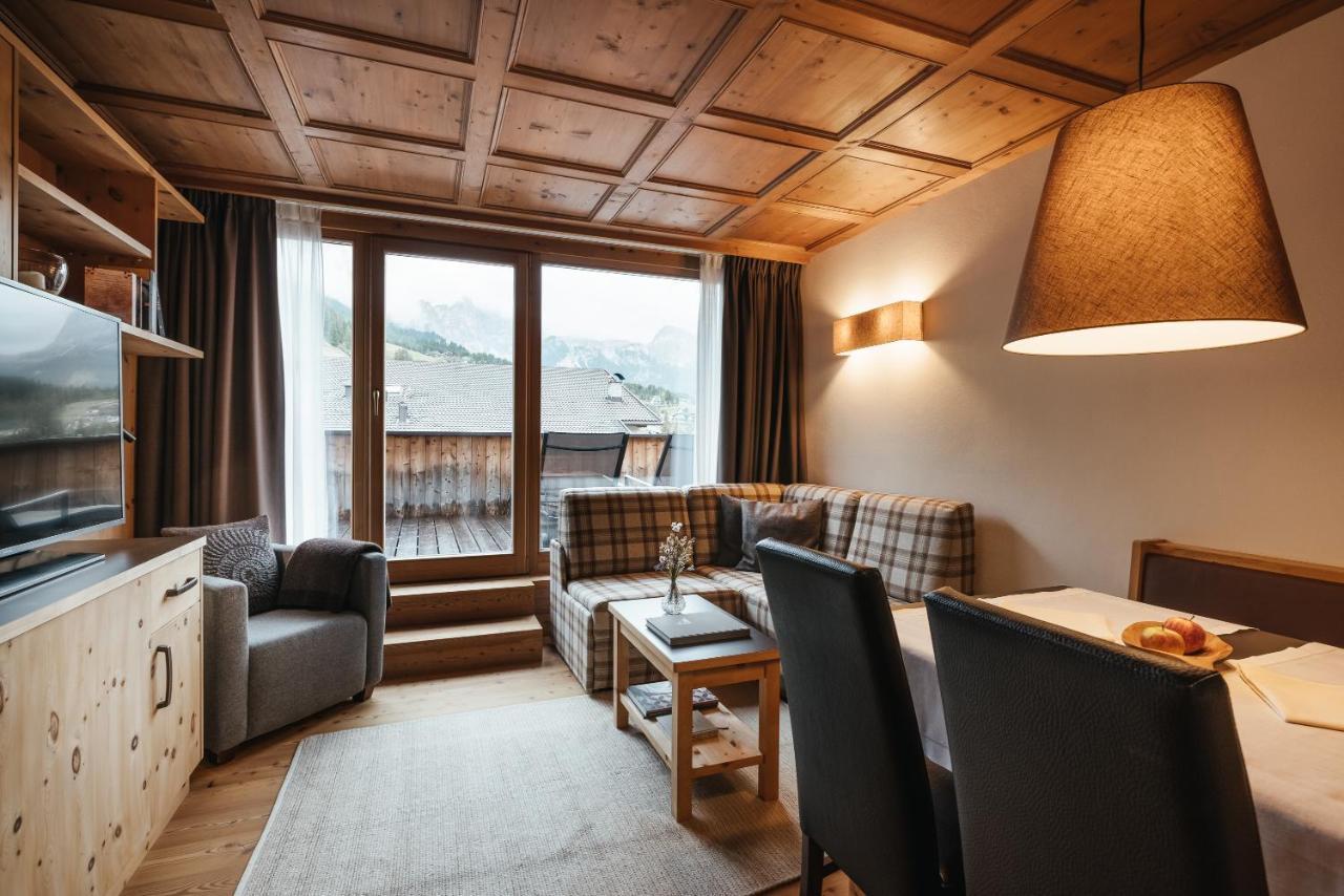 Lagacio Hotel Mountain Residence San Cassiano  Ngoại thất bức ảnh