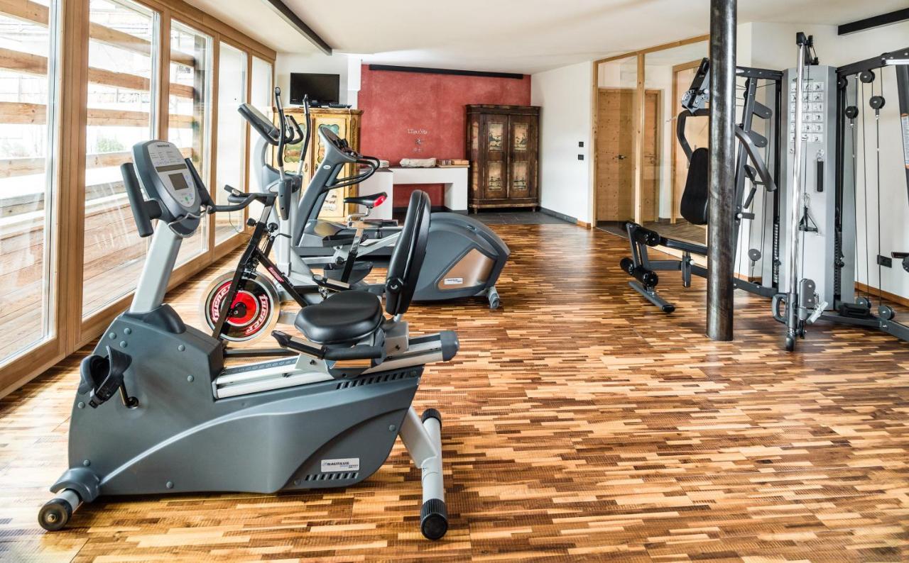 Lagacio Hotel Mountain Residence San Cassiano  Ngoại thất bức ảnh